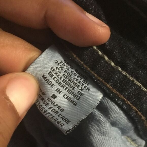 Wallflower Dark Wash 2 Button Whisker Detail Cuff Bottom Jeans Shorts 9 - Picture 7 of 7